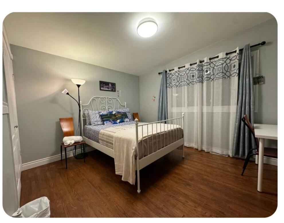 Sainte-Catherine Lina'S Place מראה חיצוני תמונה